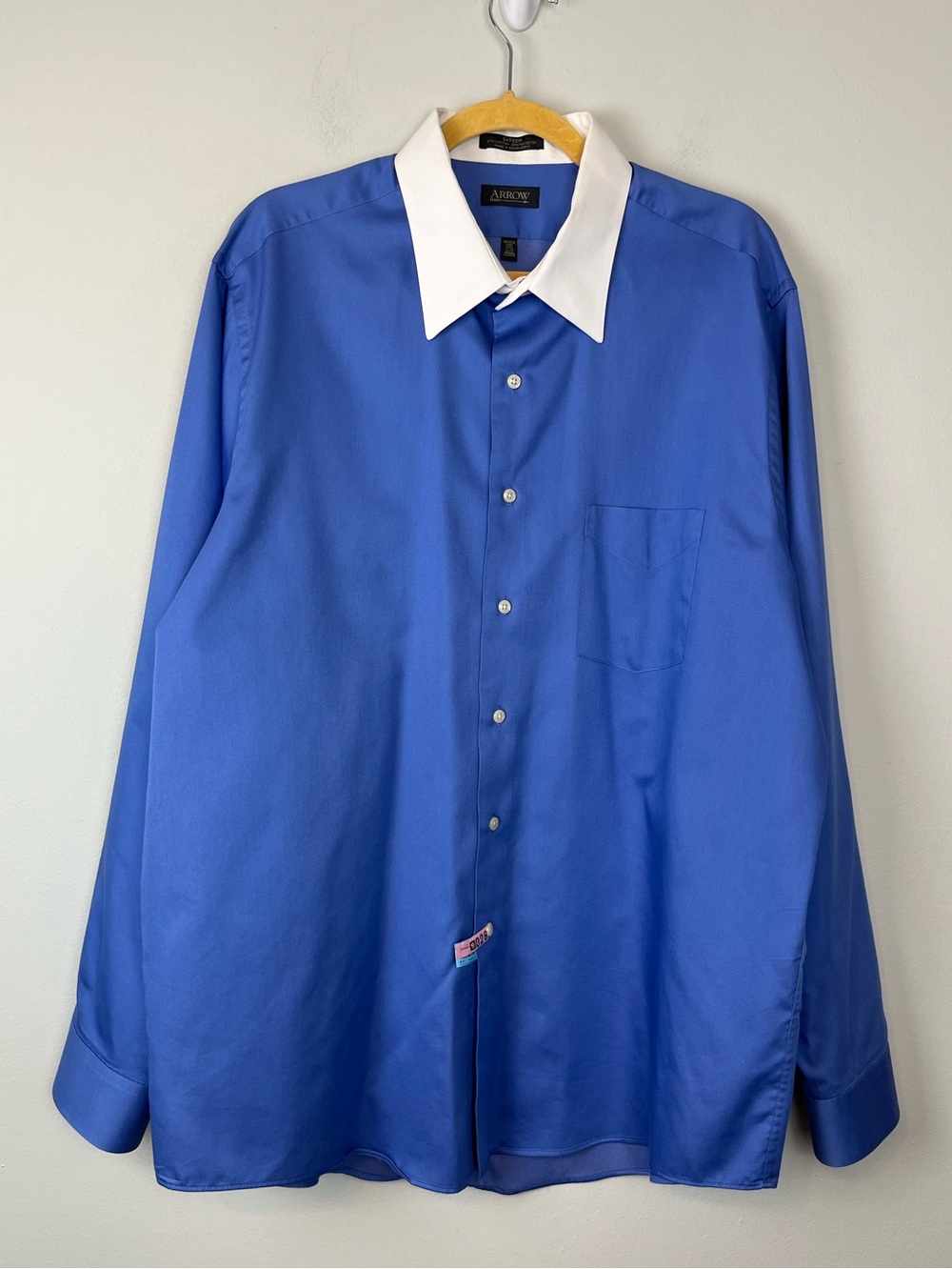 ARROW Men’s Blue Dress Shirt XL Sateen w White Contrast Collar Vintage